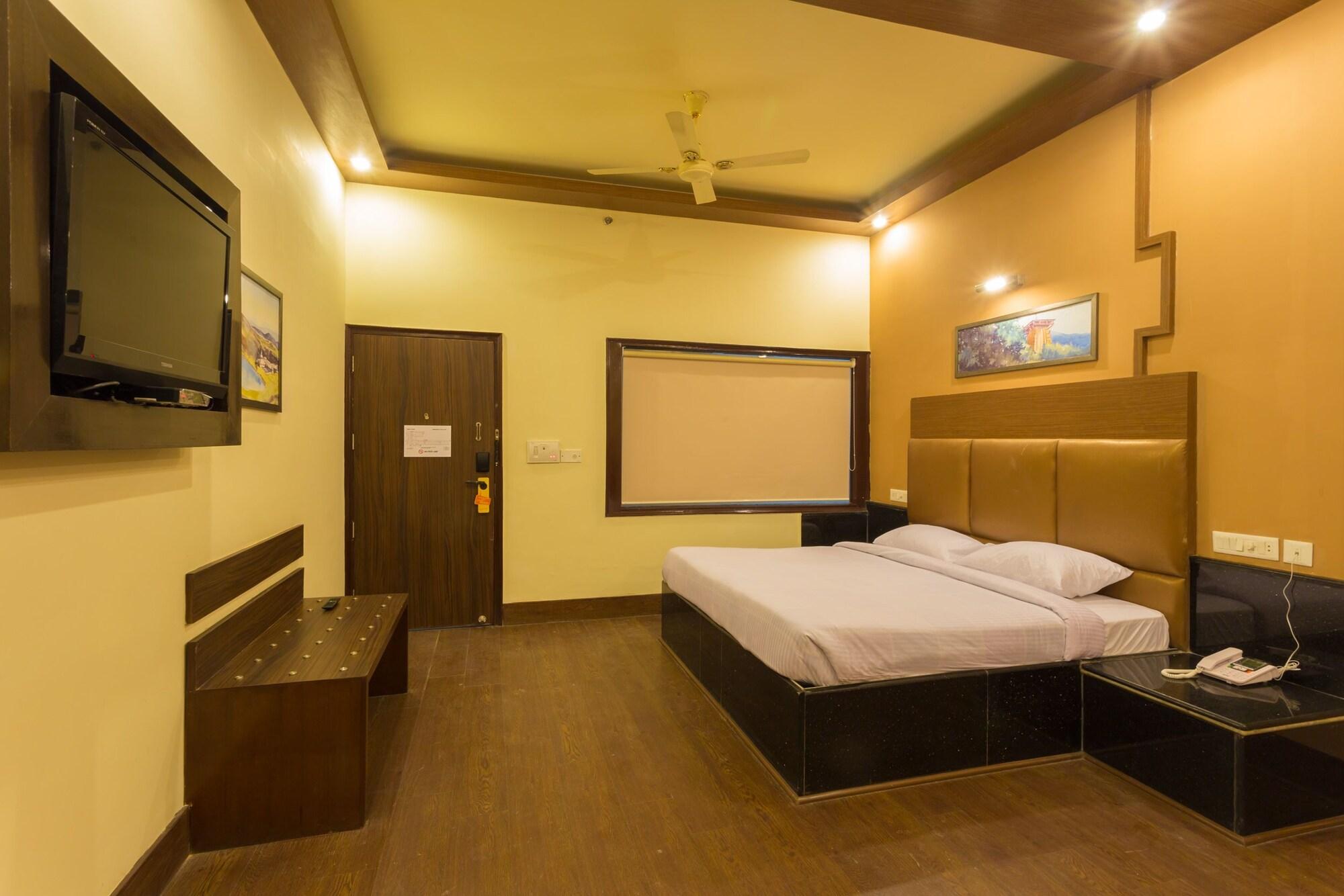 Katra Hotel Katra  Ngoại thất bức ảnh