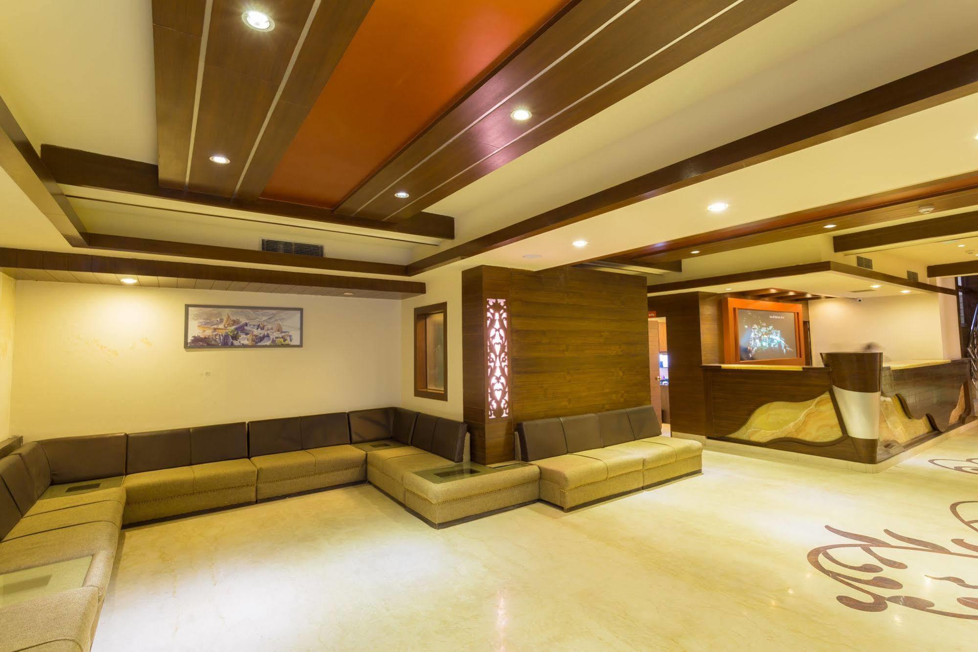 Katra Hotel Katra  Ngoại thất bức ảnh
